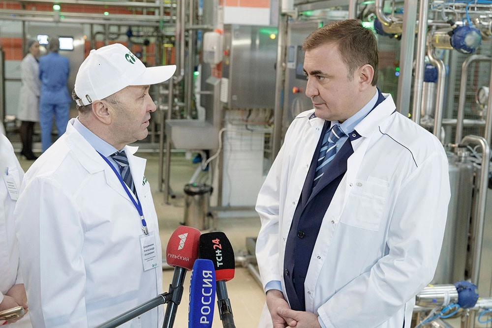 Тульский молочный комбинат посетил губернатор Тульской области Алексей Дюмин